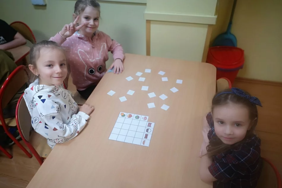 „Przedszkolaki kodują – myślenie trenują” – innowacja pedagogiczna w grupie 0b - zdjęcie 14