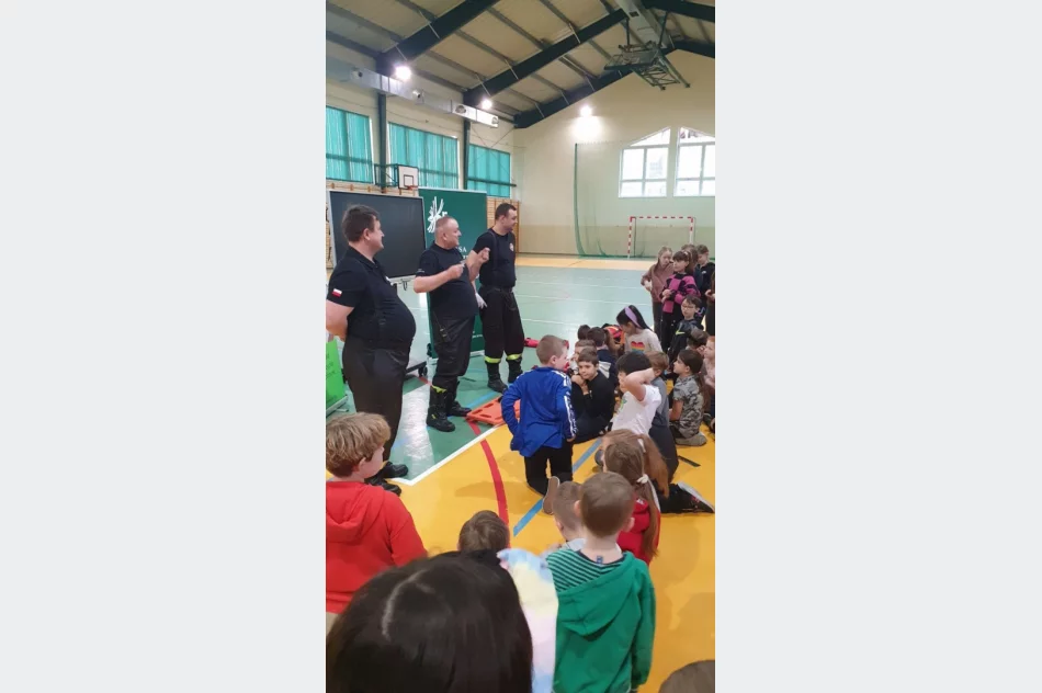 Spotkanie z pracownikami KRUS i strażakami z OSP w Limanowej . - zdjęcie 2