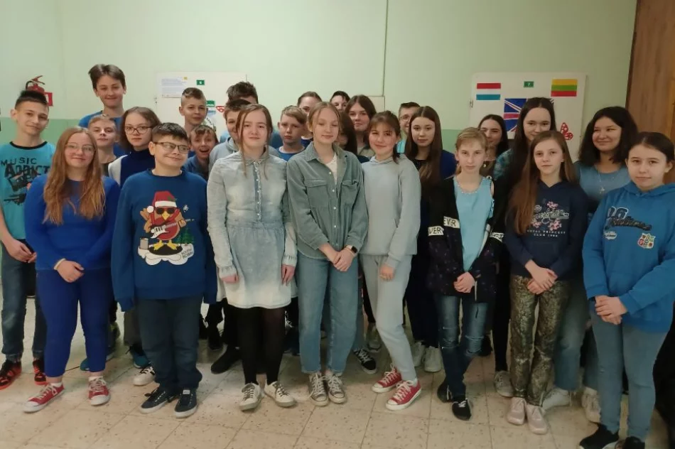 „Kochamy naszą planetę” –Światowy Dzień Wody w Szkole Podstawowej w Pisarzowej - zdjęcie 3