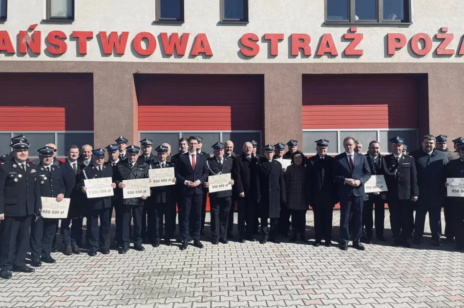 Cztery nowe pojazdy trafią do jednostek OSP - zdjęcie 6