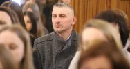 Metropolita do młodych: "macie bronić Chrystusowego krzyża" - zdjęcie 3