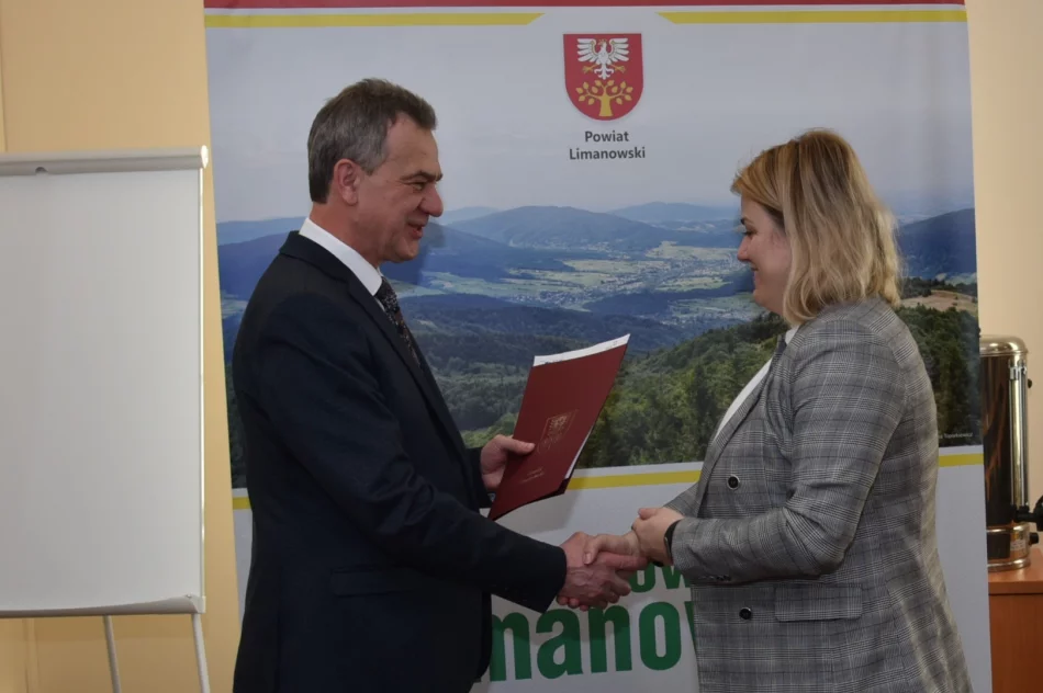 Podpisano umowy na remont i przebudowę dróg - zdjęcie 3