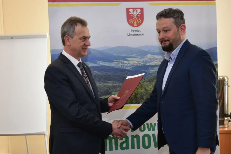 Podpisano umowy na remont i przebudowę dróg - zdjęcie 4