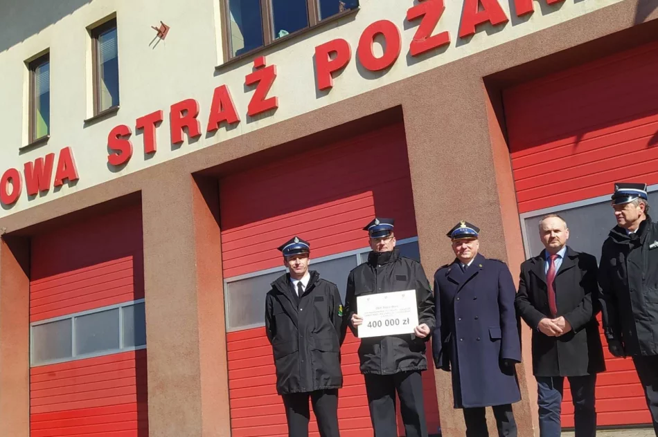 Wsparcie finansowe dla Ochotniczej Straży Pożarnej w Starej Wsi. - zdjęcie 3