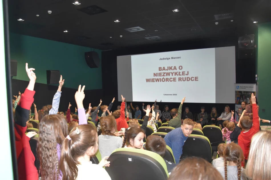 Pełne wrażeń i ekscytacji spotkanie promujące książkę „Bajka o niezwykłej wiewiórce Rudce” - zdjęcie 5