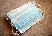 W kwietniu maseczki nadal obowiązkowe - zdjęcie główne