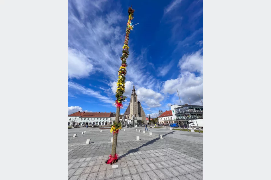 Palma już na Rynku w Limanowej. Od 21 lat tworzy je Pani Władysława Ślazyk - zdjęcie 14