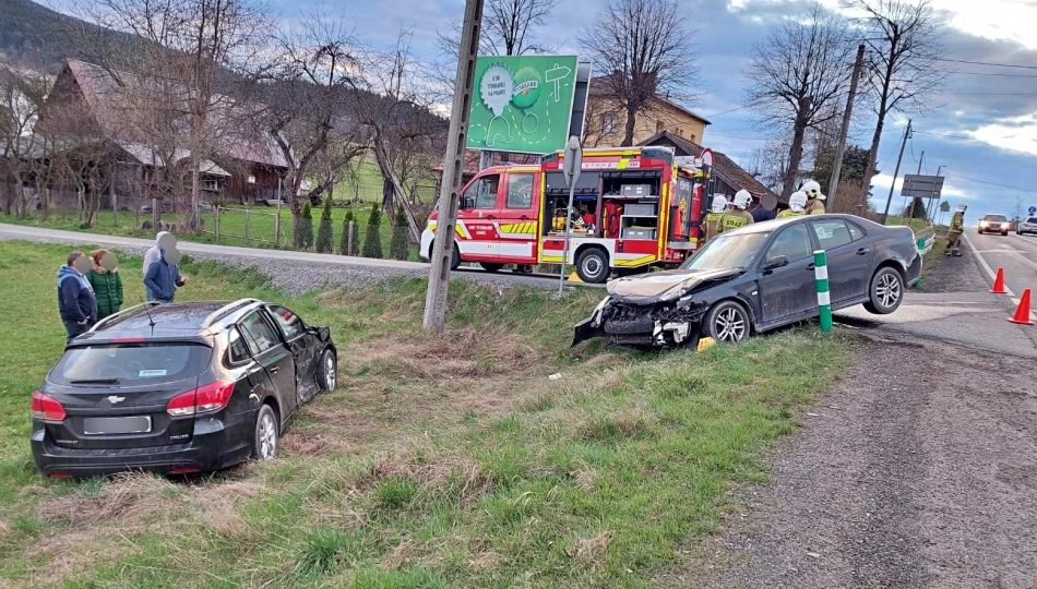 Zderzenie samochodów - zobacz nagranie - zdjęcie 1