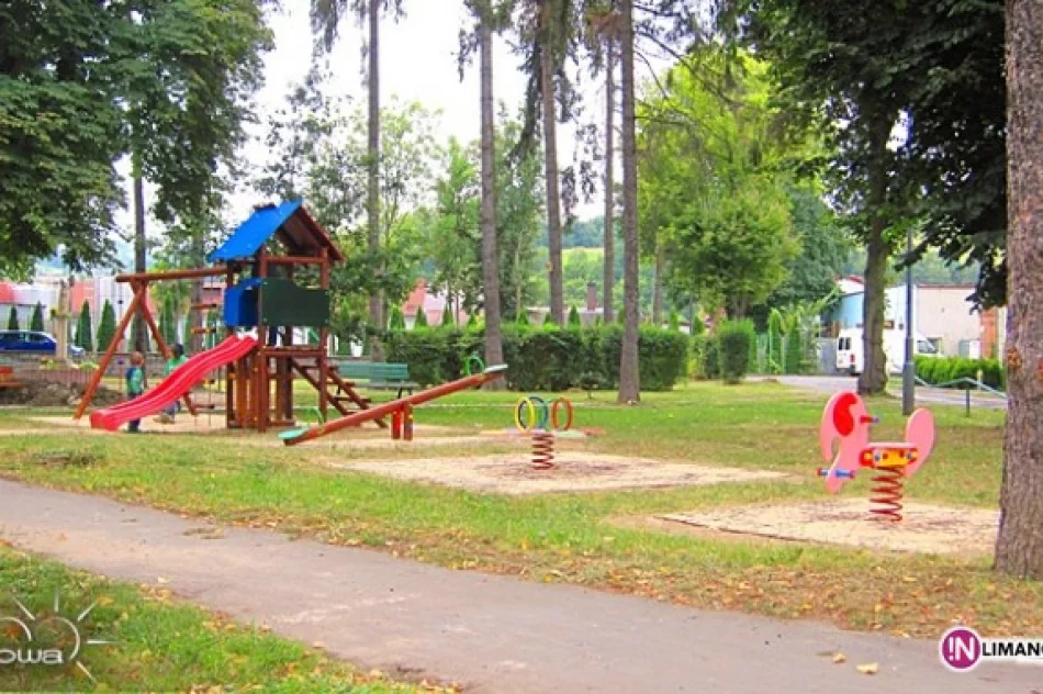 Kolorowe place zabaw - zdjęcie 2