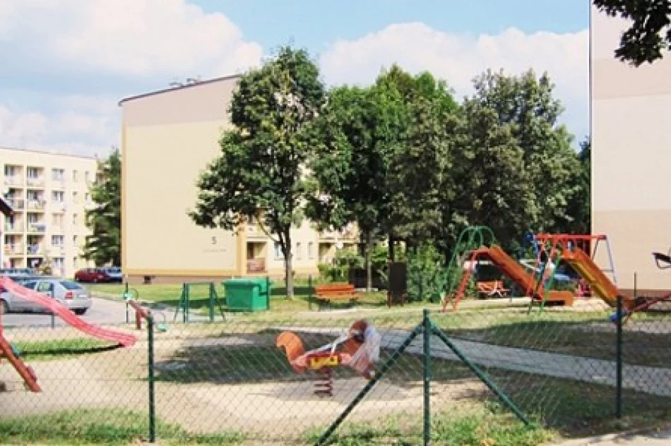 Kolorowe place zabaw - zdjęcie 3