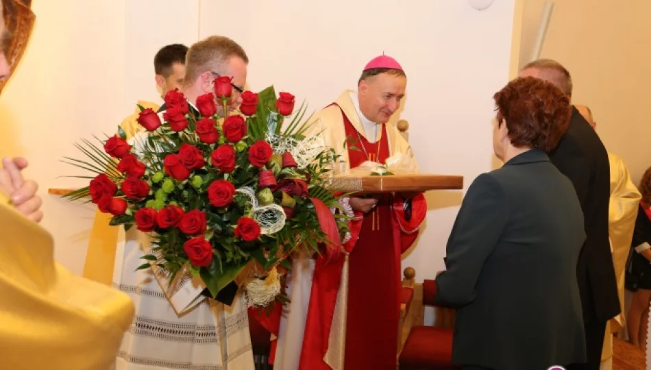 Zespół Szkół w Męcinie na spotkaniu Rodziny Szkół im. Jana Pawła II - zdjęcie 1