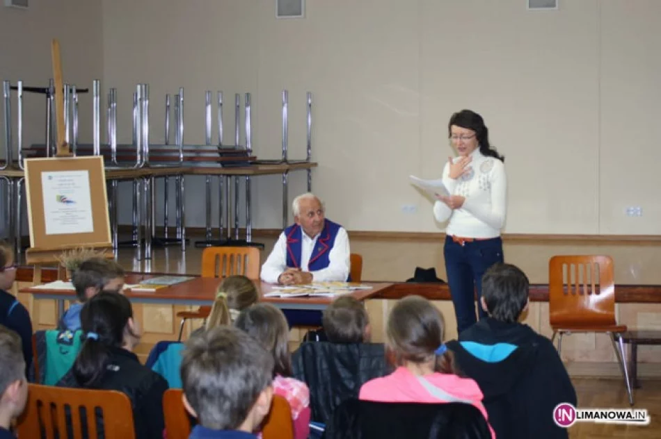 Integracyjne spotkanie w Gminnej Bibliotece Publicznej w Starej Wsi - zdjęcie 4