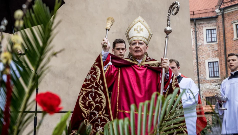 Abp Jędraszewski: wezwaniem Jana Pawła II było "Nie bójcie się" - zdjęcie 1