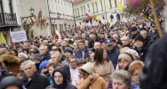 Tłumy na marszu w Tarnowie  - zdjęcie 2