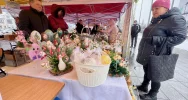 Kiermasz wielkanocny okraszony… śniegiem - zdjęcie 5