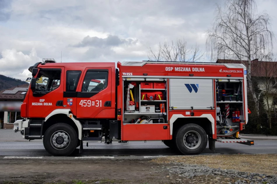 Zasnęła za kierownicą i doprowadziła do kolizji - zdjęcie 7