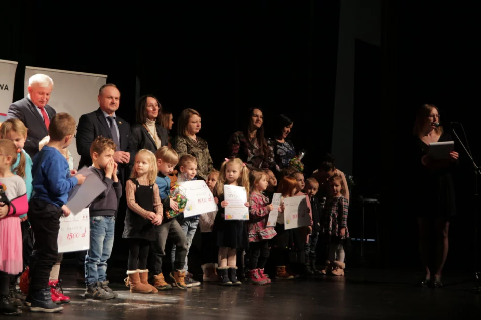 Wręczono nagrody w III konkursie plastycznym „Kreatywna Pisanka” - zdjęcie 18