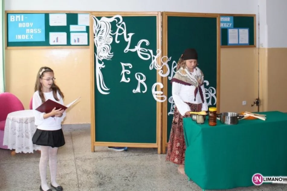 Czytanie Fredry w Męcinie i Mordarce - zdjęcie 2