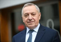 Nieoficjalnie: Henryk Kowalczyk jeszcze przed świętami pożegna się że stanowiskiem ministra rolnictwa - zdjęcie główne
