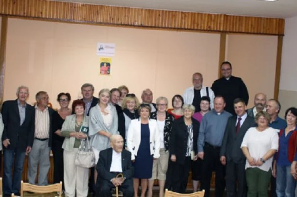 Narodowe Czytanie w Bibliotece w Nowym Rybiu - zdjęcie 3