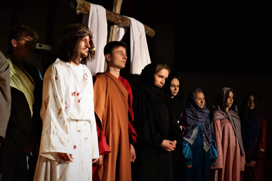 Wyjątkowe misterium zintegrowało wspólnotę - zdjęcie 4