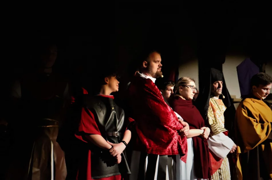 Wyjątkowe misterium zintegrowało wspólnotę - zdjęcie 6
