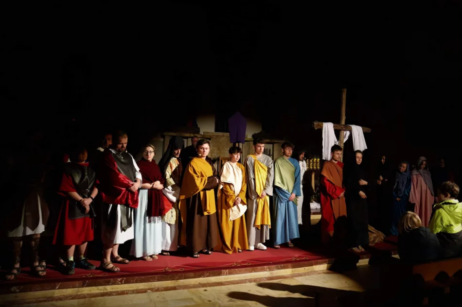 Wyjątkowe misterium zintegrowało wspólnotę - zdjęcie 7