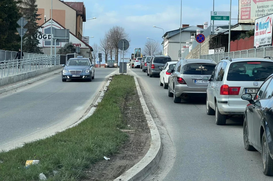Duży ruch i korki w całym mieście - zdjęcie 4