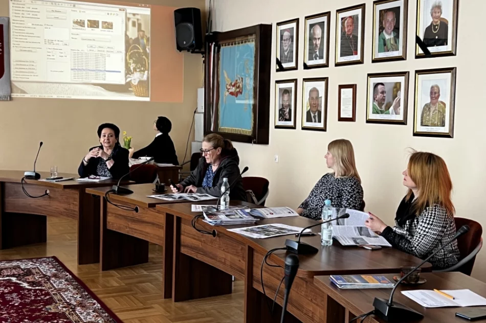 Przedświąteczne spotkanie z tradycją i kulturą - zdjęcie 2