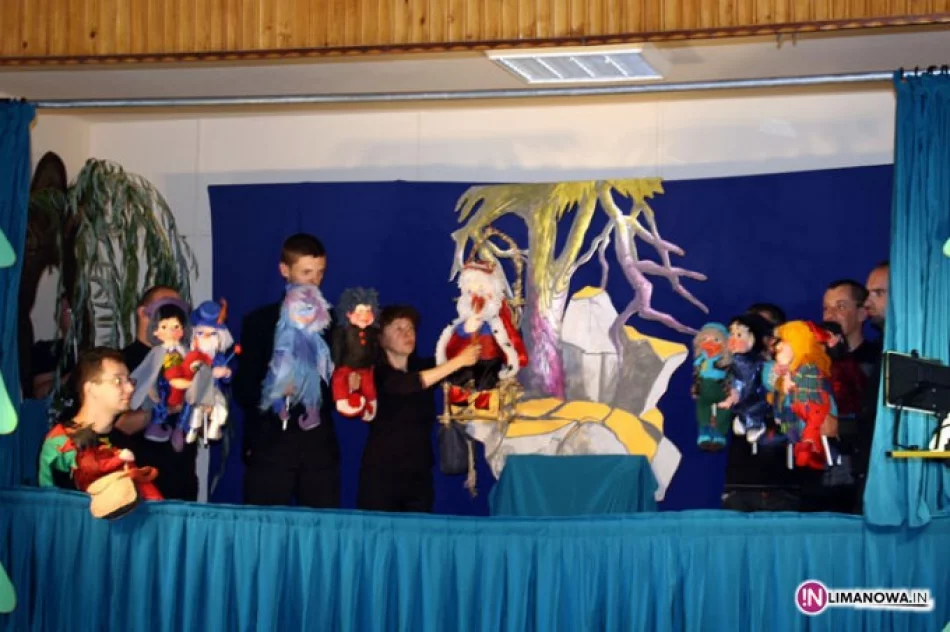 Krasnoludki w bibliotece w Nowym Rybiu - zdjęcie 2