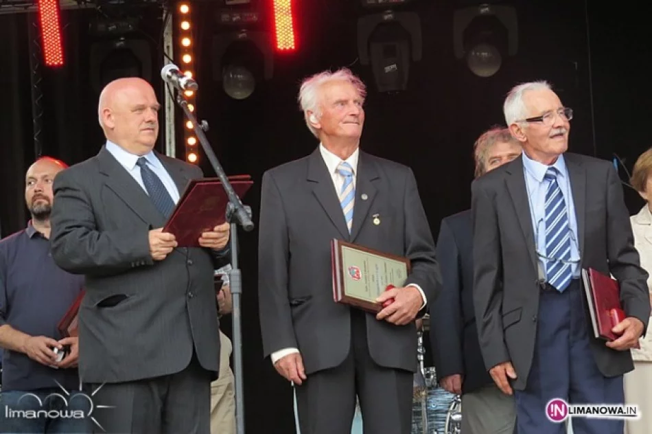 Wręczono odznaczenia miejskie - zdjęcie 2