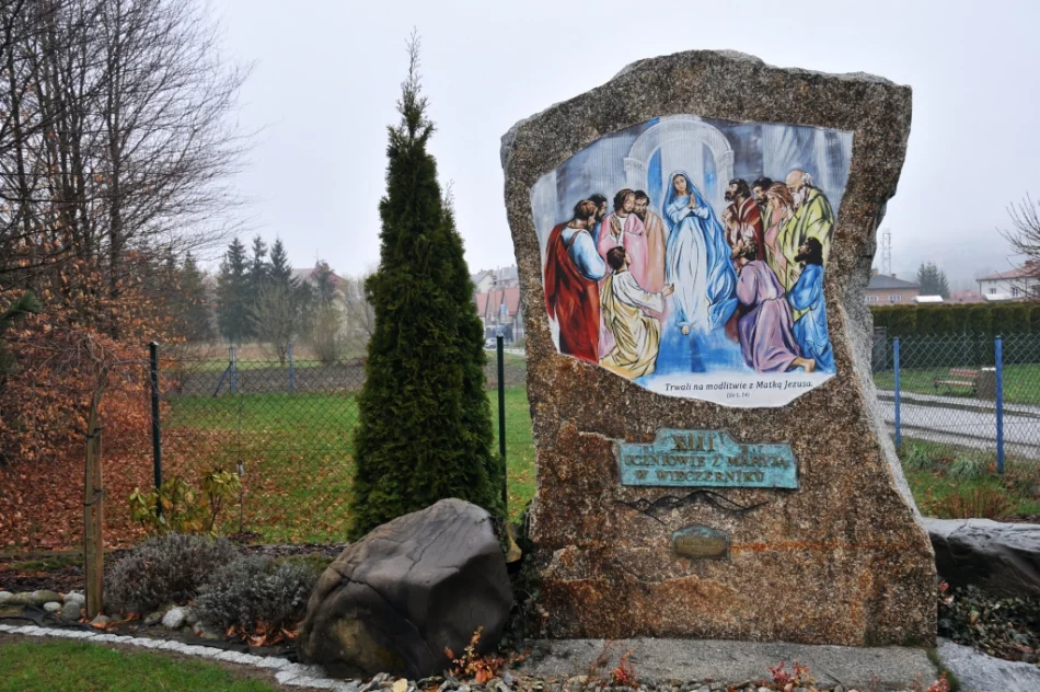 Kard. Dziwisz poświęci pierwszą w regionie Drogę Światła - zdjęcie 3