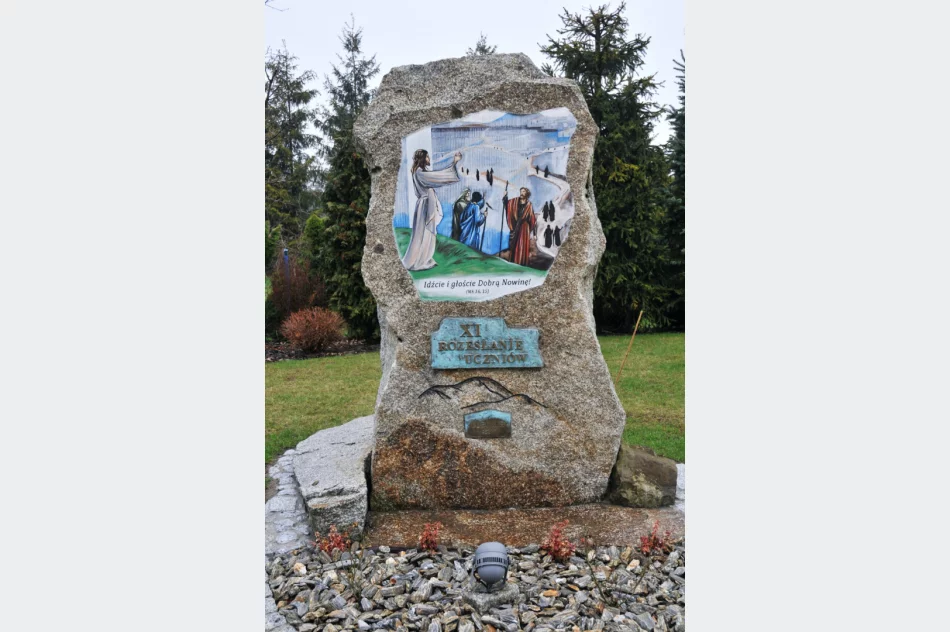 Kard. Dziwisz poświęci pierwszą w regionie Drogę Światła - zdjęcie 4