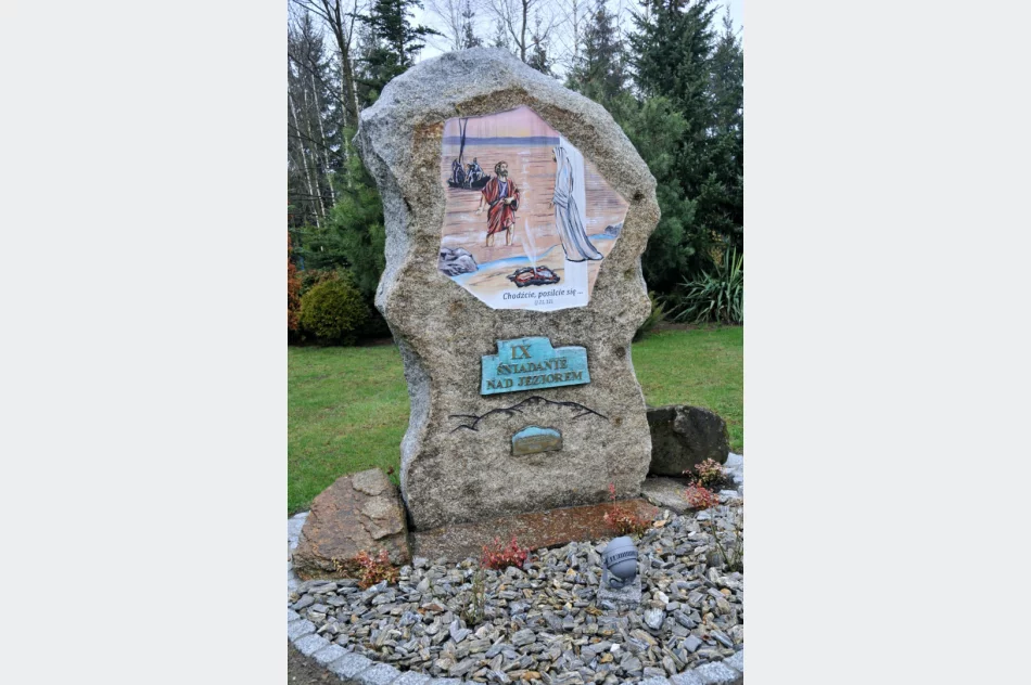 Kard. Dziwisz poświęci pierwszą w regionie Drogę Światła - zdjęcie 6