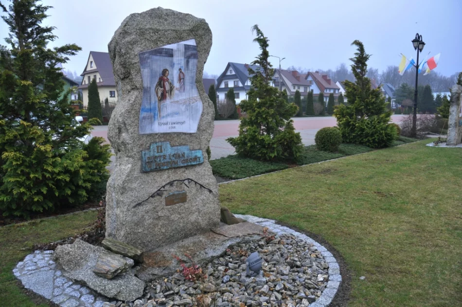 Kard. Dziwisz poświęci pierwszą w regionie Drogę Światła - zdjęcie 10