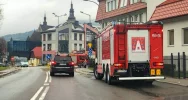Strażacy neutralizują wyciek w centrum miasta - zdjęcie 4