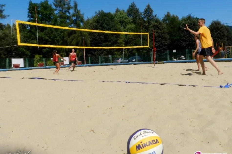 Turniej Piłki Plażowej o Puchar Burmistrza Miasta Limanowa - zdjęcie 4