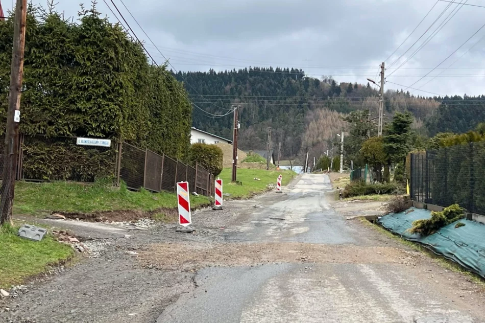 W ramach remontu zlikwidowano chodnik - zdjęcie 9