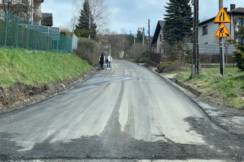 W ramach remontu zlikwidowano chodnik - zdjęcie 13