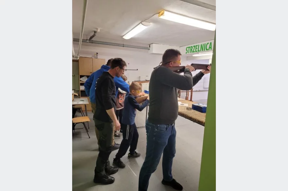 Nie tylko uczniowie strzelają w szkole - zdjęcie 2