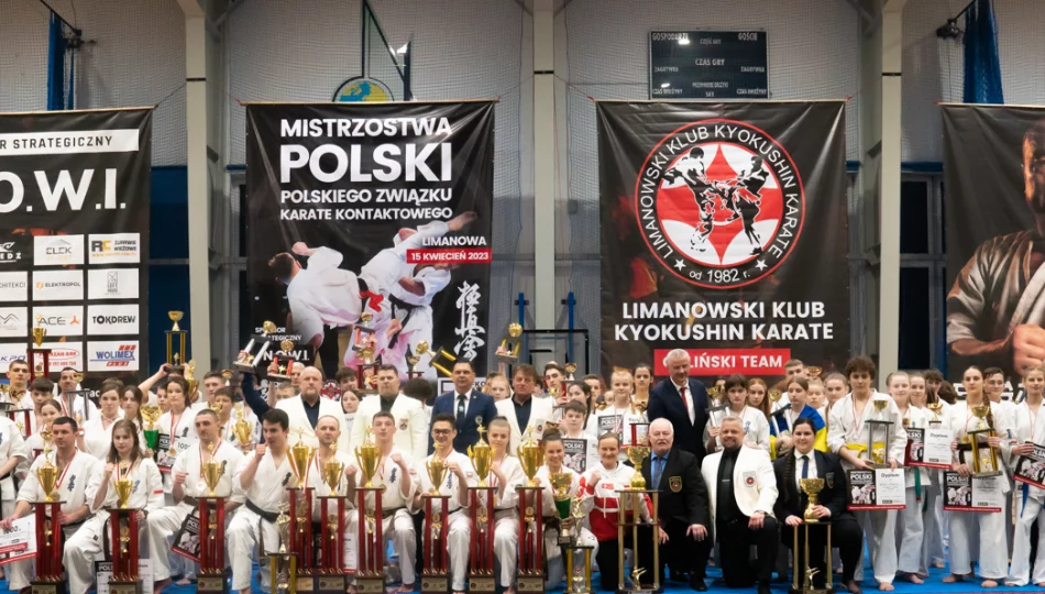 61 klubów walczyło w Limanowej na Mistrzostwach Polski Polskiego Związku Karate Kontaktowego - zobacz zdjęcia - zdjęcie 1