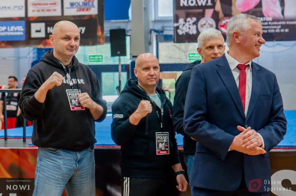 61 klubów walczyło w Limanowej na Mistrzostwach Polski Polskiego Związku Karate Kontaktowego - zobacz zdjęcia - zdjęcie 20