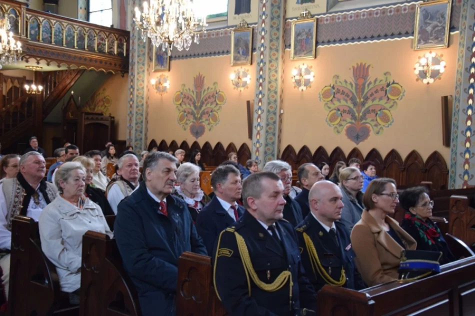 Uczczono pamięć ofiar Zbrodni Katyńskiej - zdjęcie 14