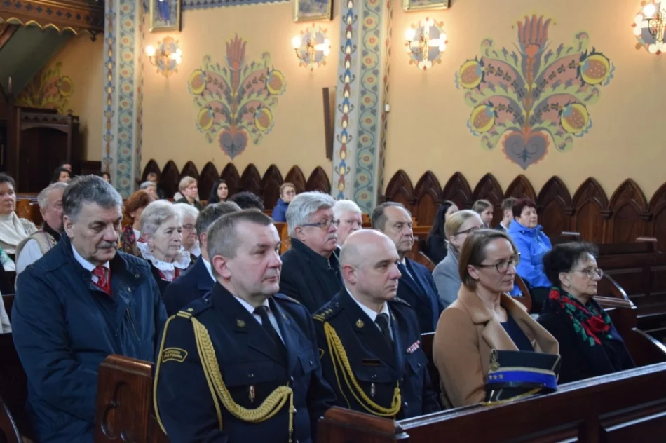 Uczczono pamięć ofiar Zbrodni Katyńskiej - zdjęcie 20