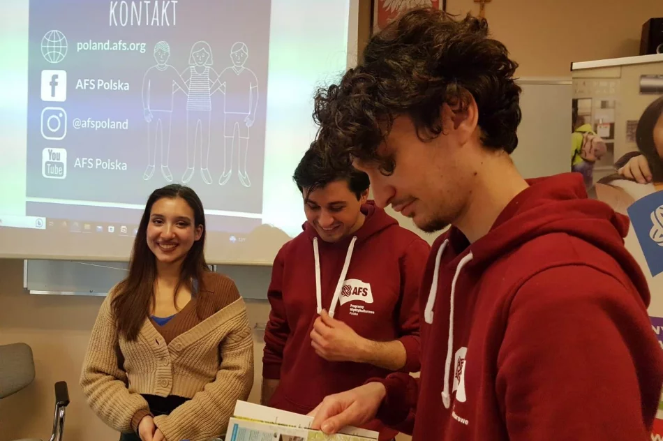 Spotkanie z wolontariuszami AFS, czyli kawałek świata w ZSTI - zdjęcie 8