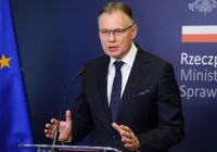 Arkadiusz Mularczyk informuje o powołaniu zespołu parlamentarnego ds. reparacji od Niemiec i Rosji - zdjęcie główne