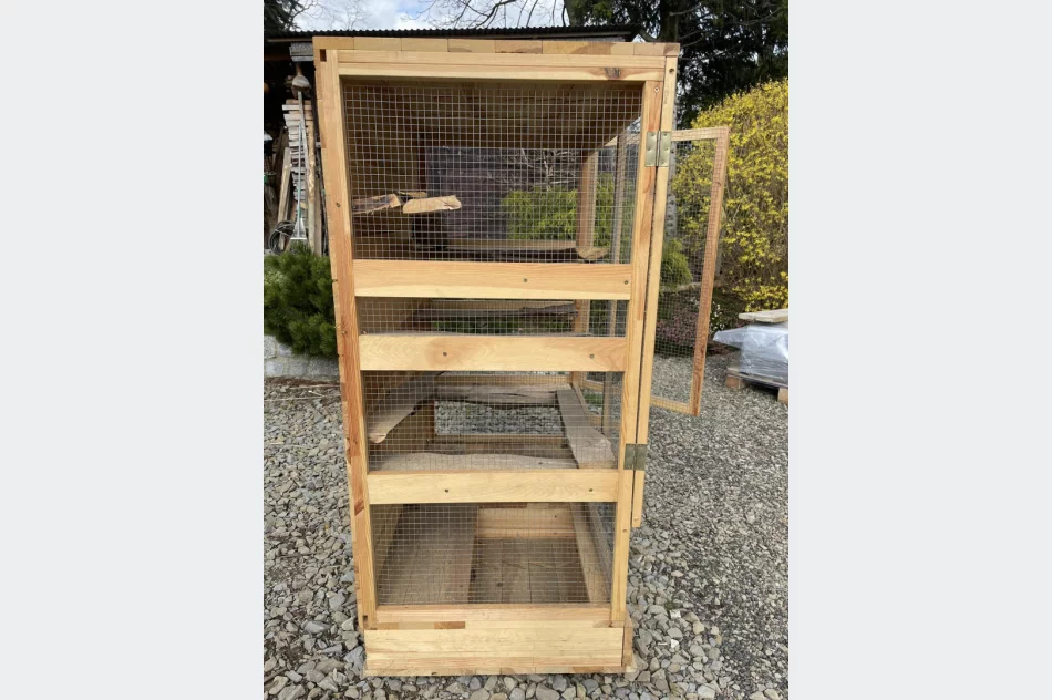 Sprzedam Drewnianą Wolierę, Klatkę - zdjęcie 2