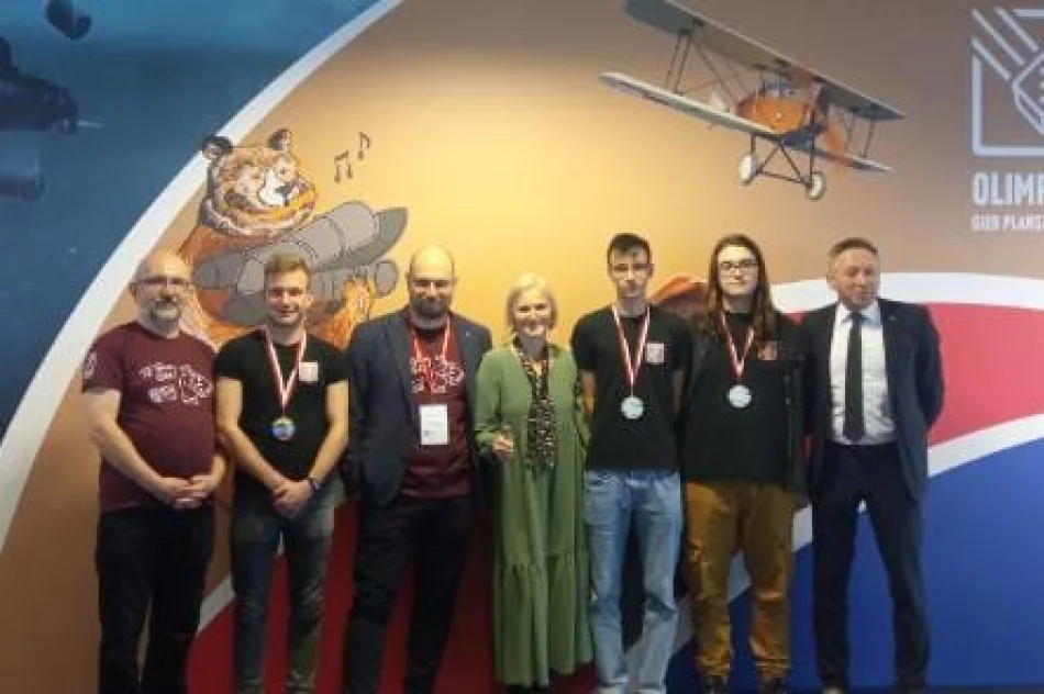 Mistrzowie i wicemistrzowie gier planszowych z Tymbarku - zdjęcie 2