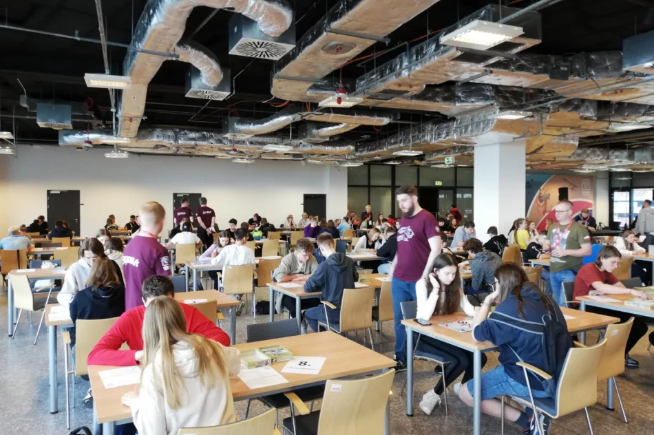 Mistrzowie i wicemistrzowie gier planszowych z Tymbarku - zdjęcie 5