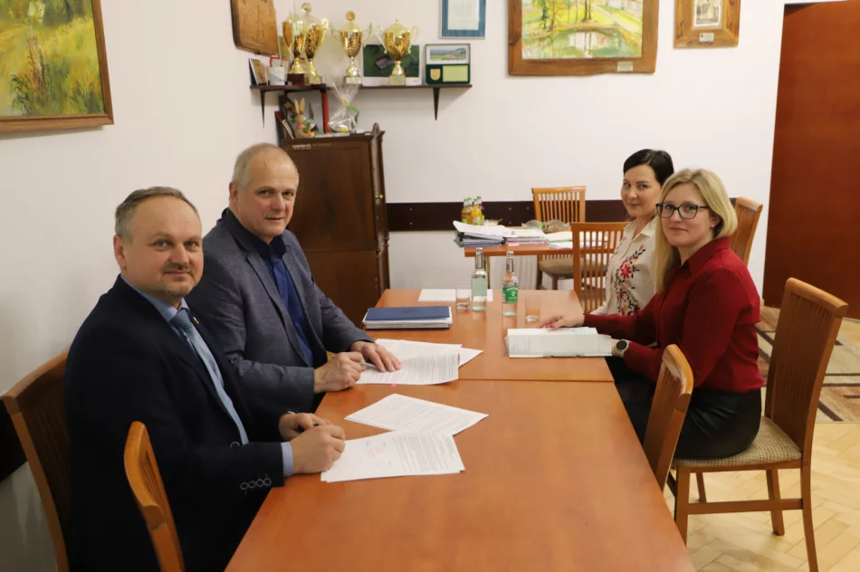 Powstanie nowa wieża widokowej na górze Kamionna w Makowicy - zdjęcie 3